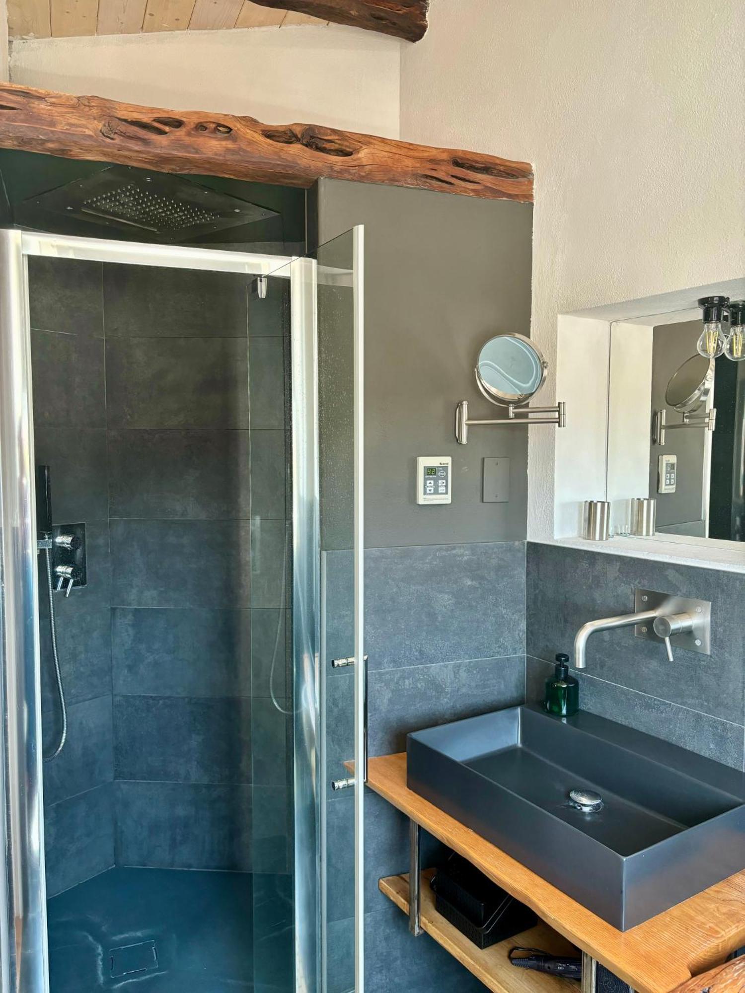 Su Zampillu Boutique Rooms Teulada Εξωτερικό φωτογραφία